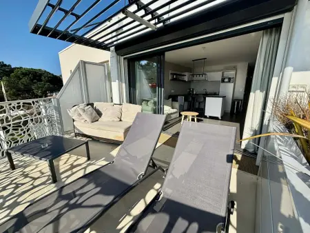Appart 56m² face mer, piscine chauffée et accès direct plage : photo 17