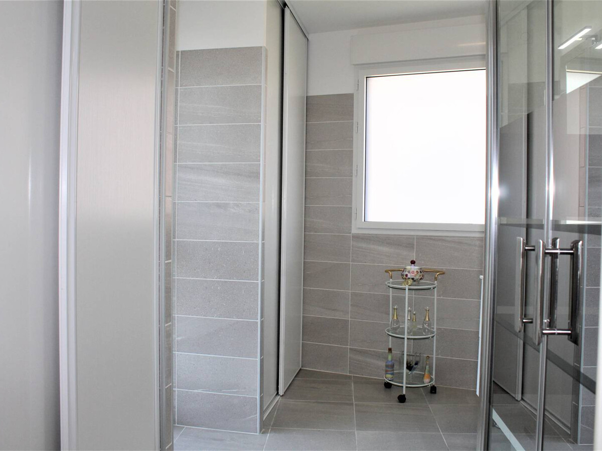 Appartement 90 m² neuf, terrasse vue mer, Cagnes-sur-Mer - Photo 19