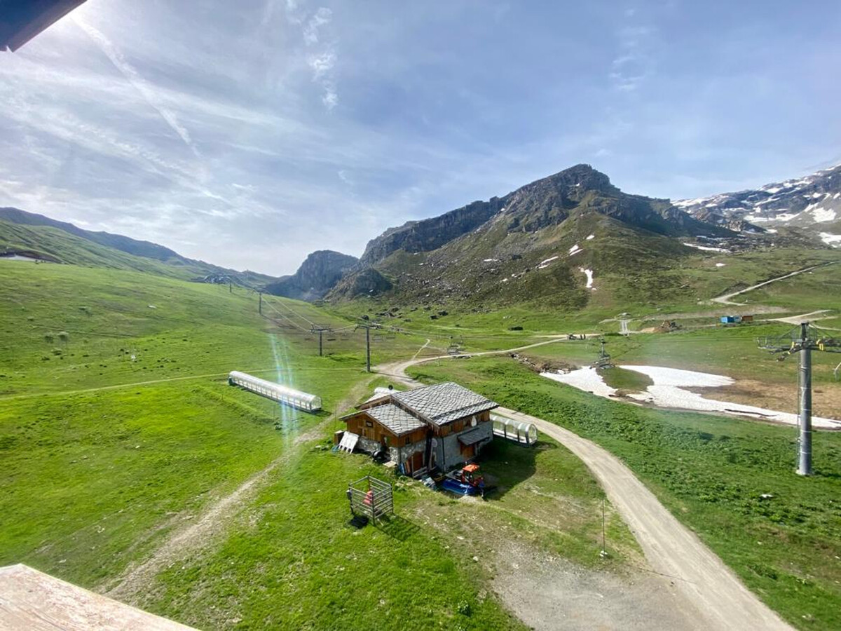 Studio 25 m² balcon sud/est avec vue montagne à Tignes - Photo 10