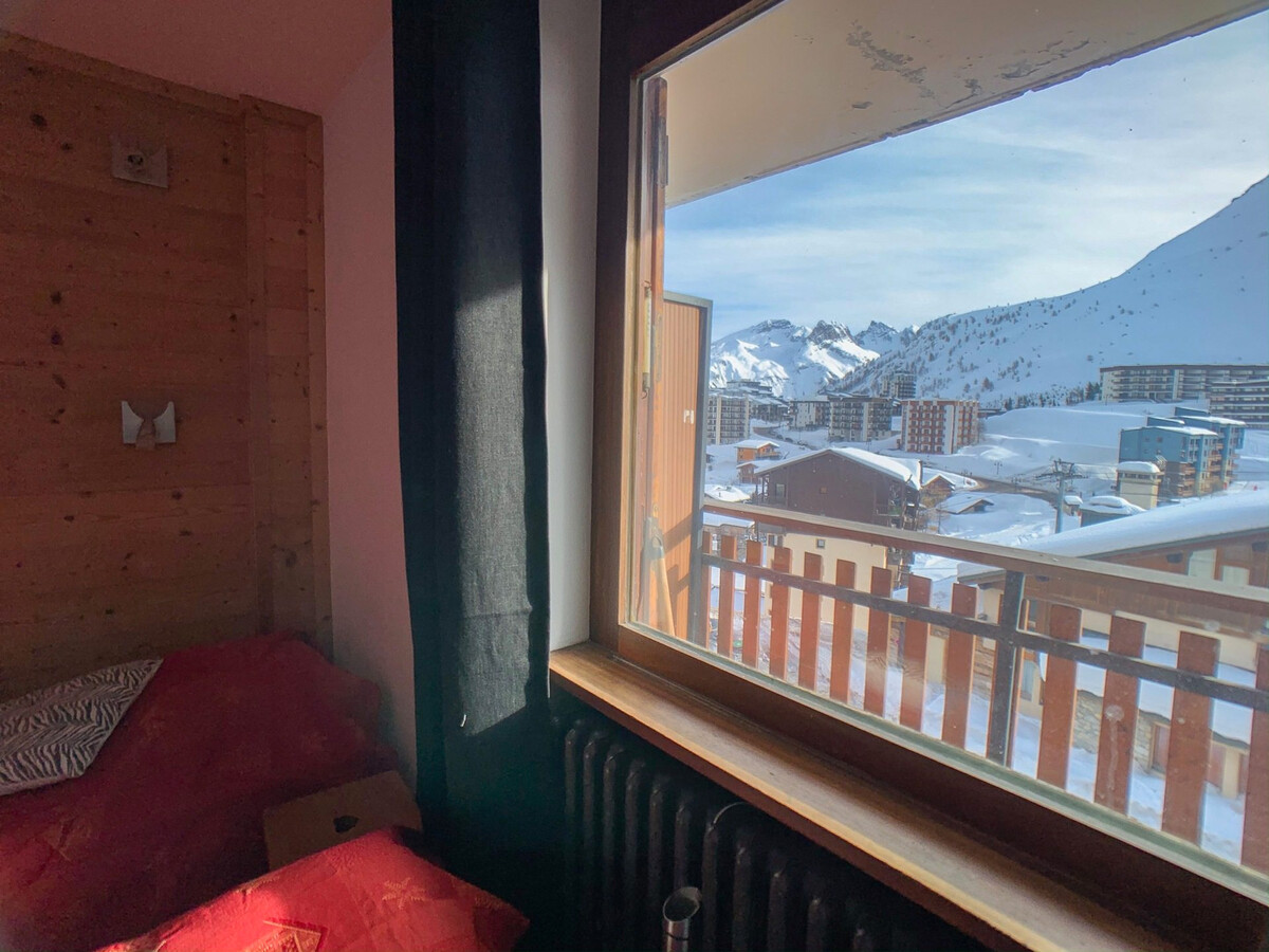 Studio 24m² rénové Tignes, balcon vue montagne - Photo 5
