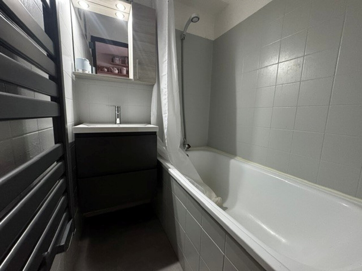 Studio cabine 4 pers. à Tignes Le Lac, balcon et casier skis - Photo 6
