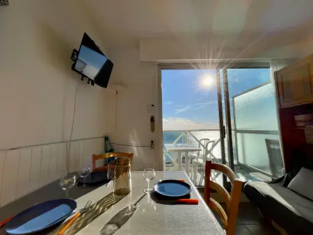Appartement 2 pièces face à la mer avec piscine à Sète : photo 7