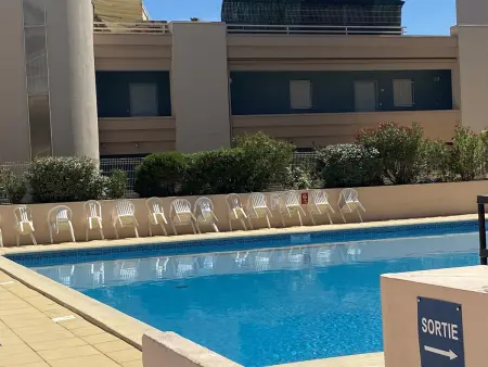 Appartement 2 pièces face à la mer avec piscine à Sète : photo 13