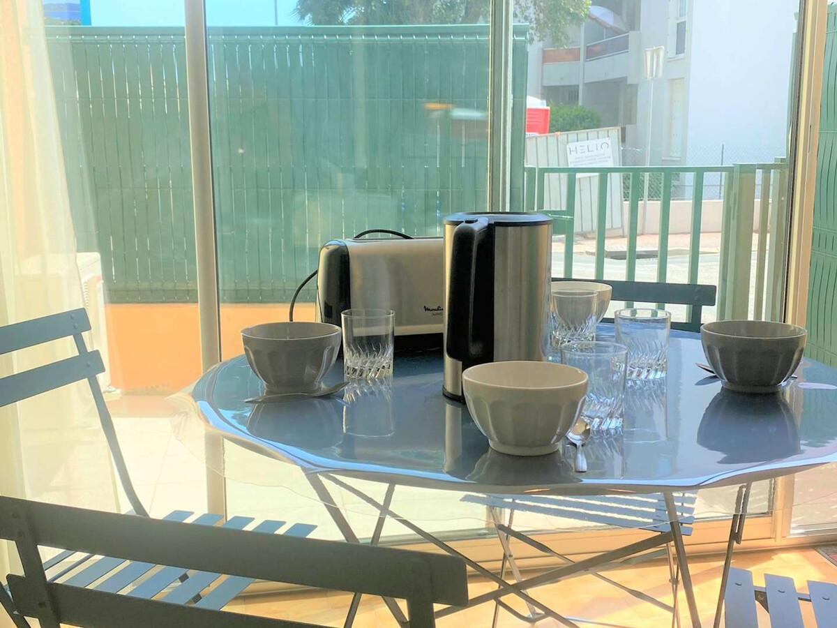 Studio climatisé rez-de-jardin à Cavalaire, garage privé - Photo 1
