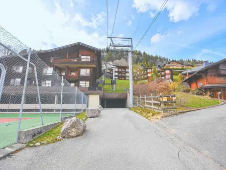 T2 duplex 5 pers aux Gets, balcon sud-est, parking : photo 14