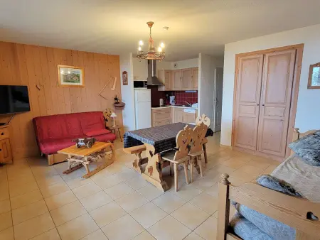 Location appartement à Saint Michel de Chaillol, Appartement Sud 6 pers avec Terrasse, WiFi, et Parking Optionnel - Animaux Admis
