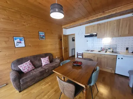Studio 29 m² Montgenèvre, 4 pers, parking direct : photo 5