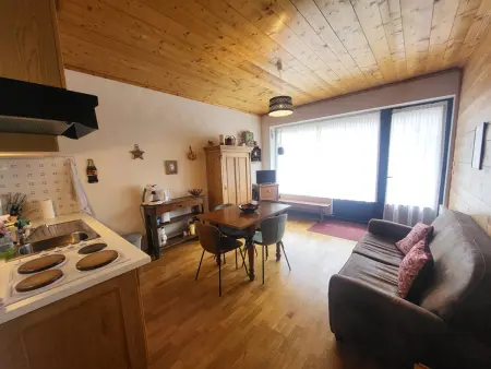 Studio 29 m² Montgenèvre, 4 pers, parking direct : photo 6