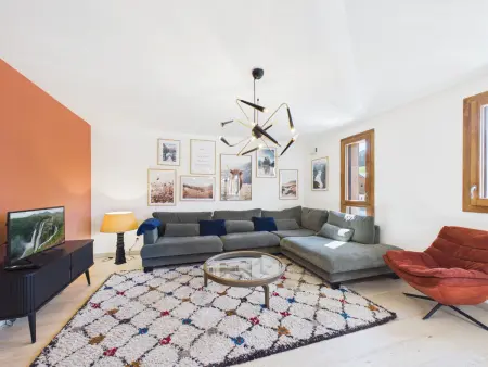 Appartement 4 chambres aux Gets, 108 m², balcon sud-est : photo 2