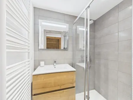 Appartement 4 chambres aux Gets, 108 m², balcon sud-est : photo 14