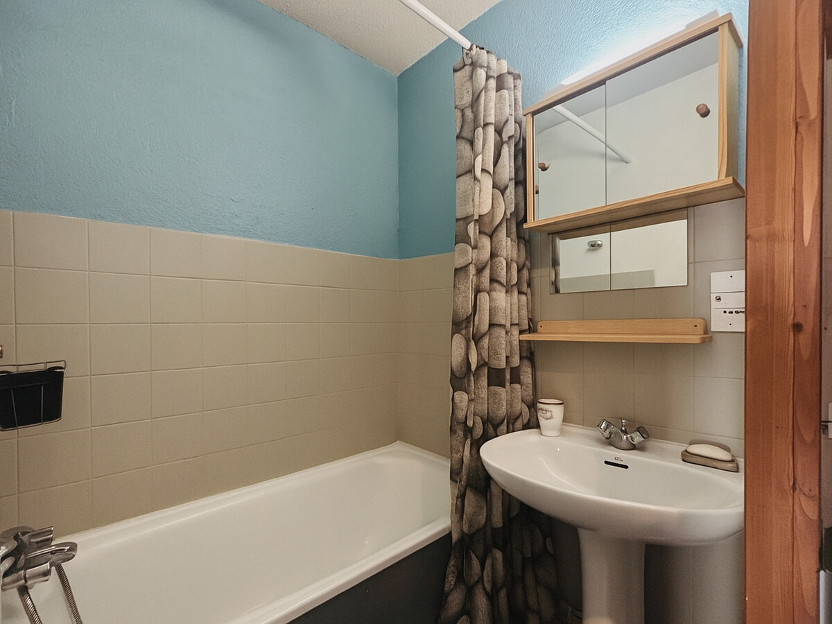 Studio Le Carlina, centre Samoëns, balcon sud et parking - Photo 11