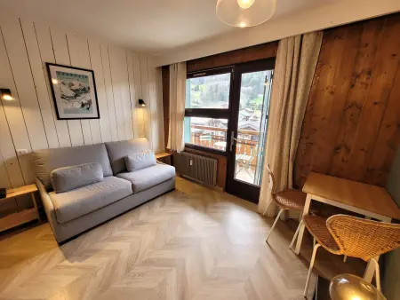 Location appartement à Les Gets, Studio rénové, centre des Gets, balcon ensoleillé