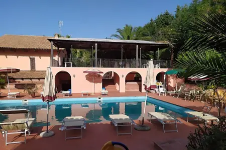 Location appartement à Sant'Irene torre Vecchia, Bel appartement à Sant