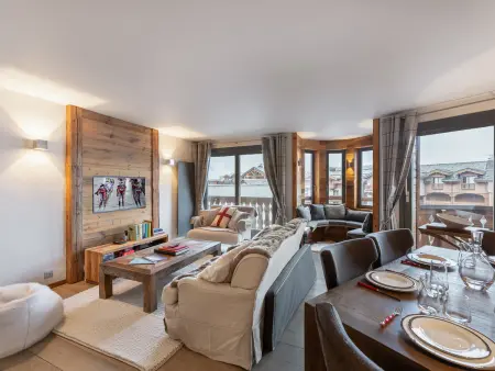 Appartement familial skis aux pieds avec Wifi à Courchevel : photo 2