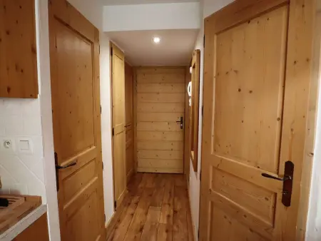 Appartement cosy T3 proche village et pistes pour 4 pers, équipé, casier à skis, ascenseur : photo 11