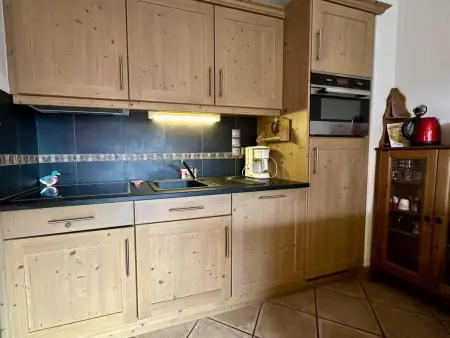 Location appartement à Les Carroz d'Arâches, Appartement 3 pièces avec garage, terrasse, proche pistes et commerces à Arâches-la-Frasse