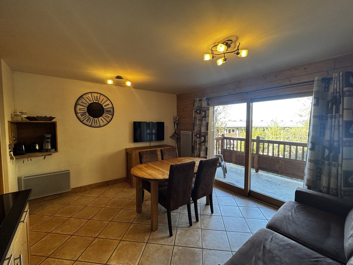 Appartement 6 pers. aux Carroz, 300m des pistes, garage - Photo 2