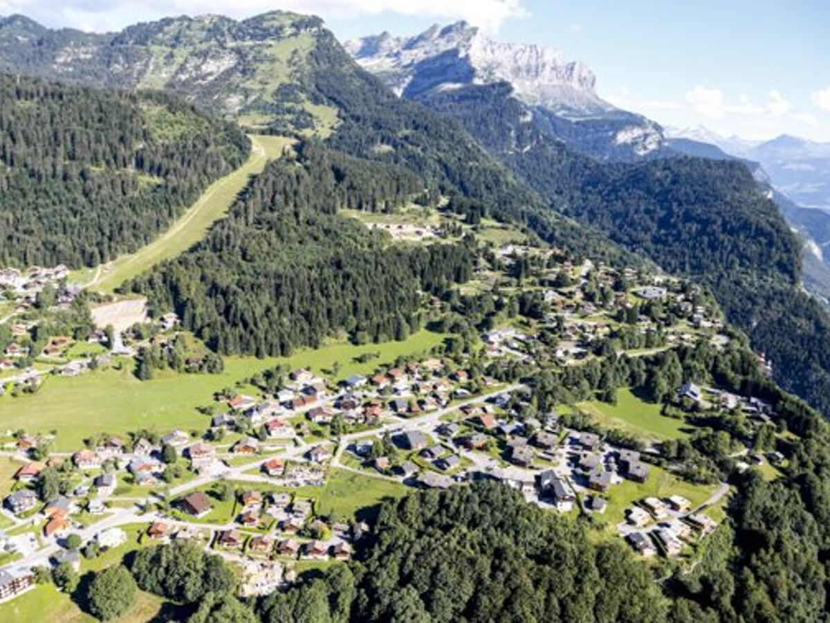 Studio 4 pers aux Carroz, balcon ouest, 850 m des pistes - Photo 9