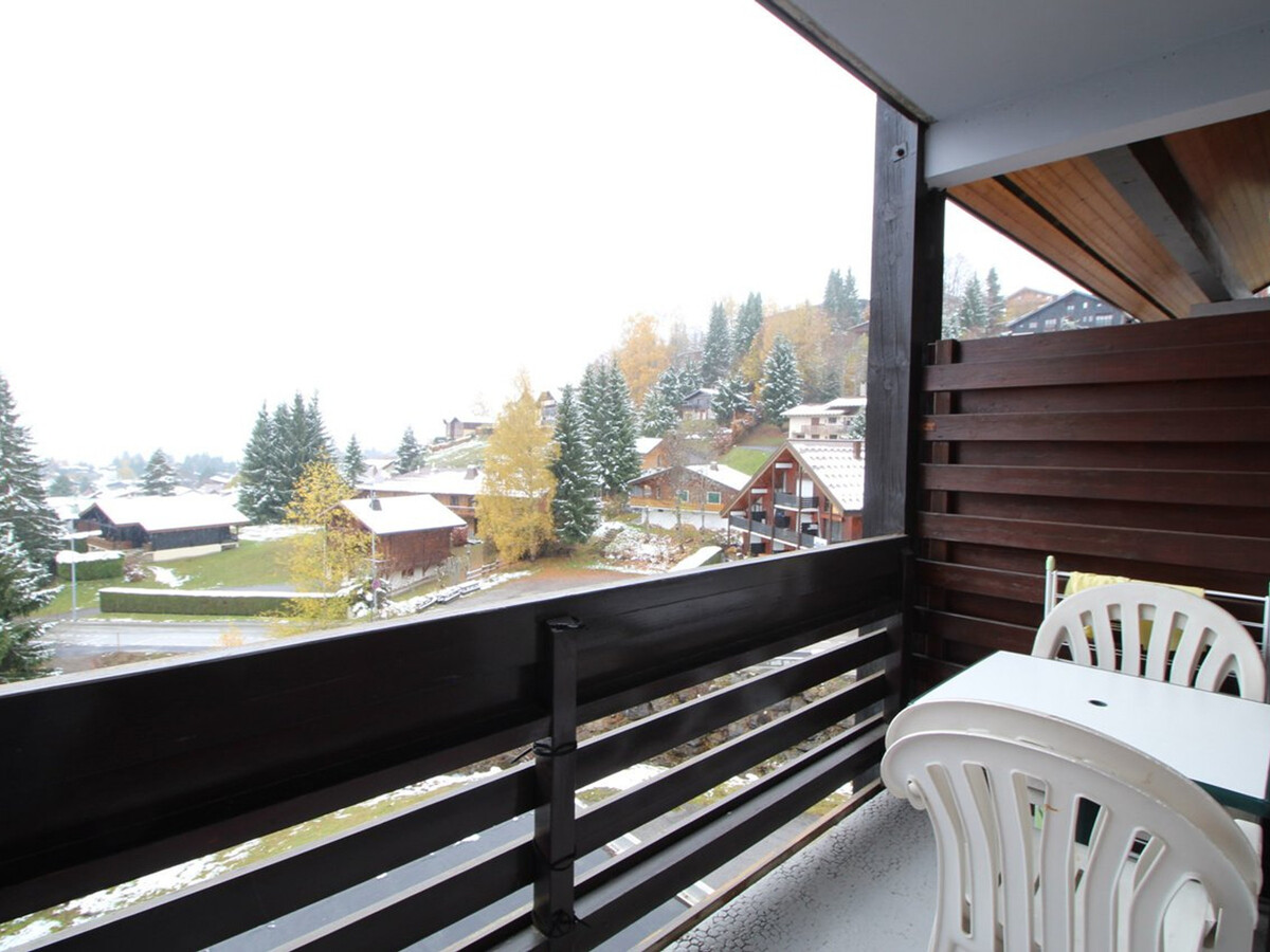Studio 4 pers. au pied des pistes aux Carroz avec balcon - Photo 8