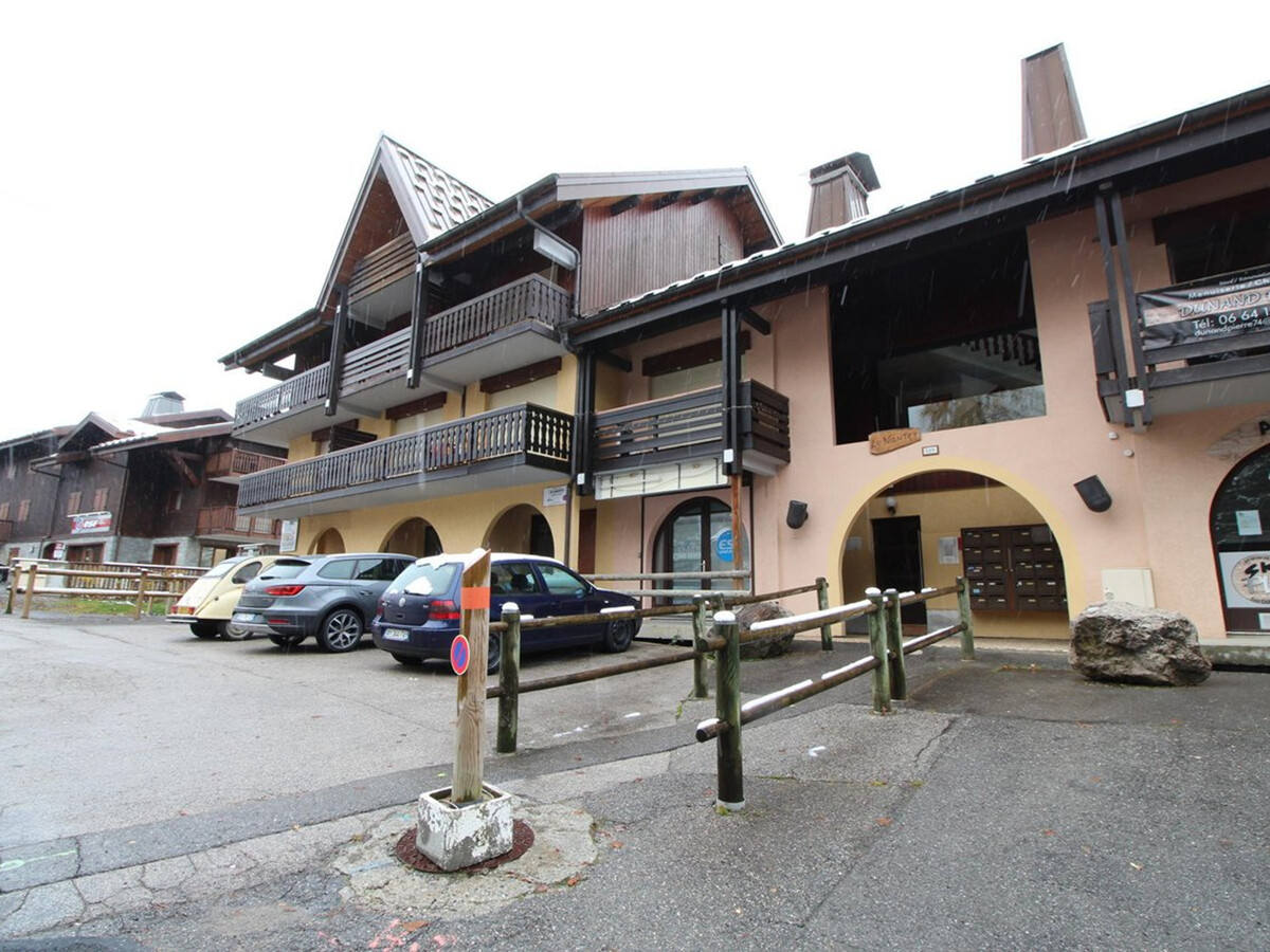 Studio 4 pers. au pied des pistes aux Carroz avec balcon - Photo 11