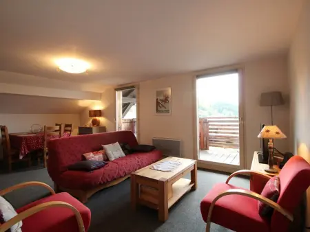 Location appartement à Les Carroz d'Arâches, 3 Pièces 6 Pers, Proche Pistes & Centre, Balcon Sud, Parking, Non-Fumeur