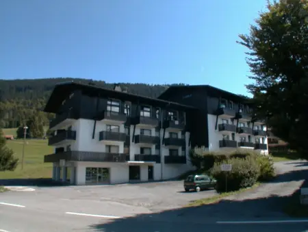 Studio 35 m² sur les pistes, balcon vue dominante : photo 11
