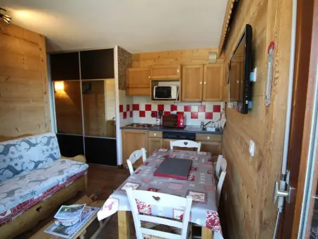 Appartement 4 pers aux Carroz, pied des pistes + parking : photo 2