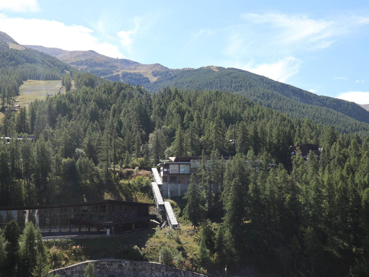 Appart 2P aux Orres, accès direct pistes, balcon sud - Photo 9