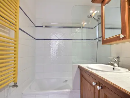 Appartement 4 pers. vue domaine skiable, piscine incluse : photo 9