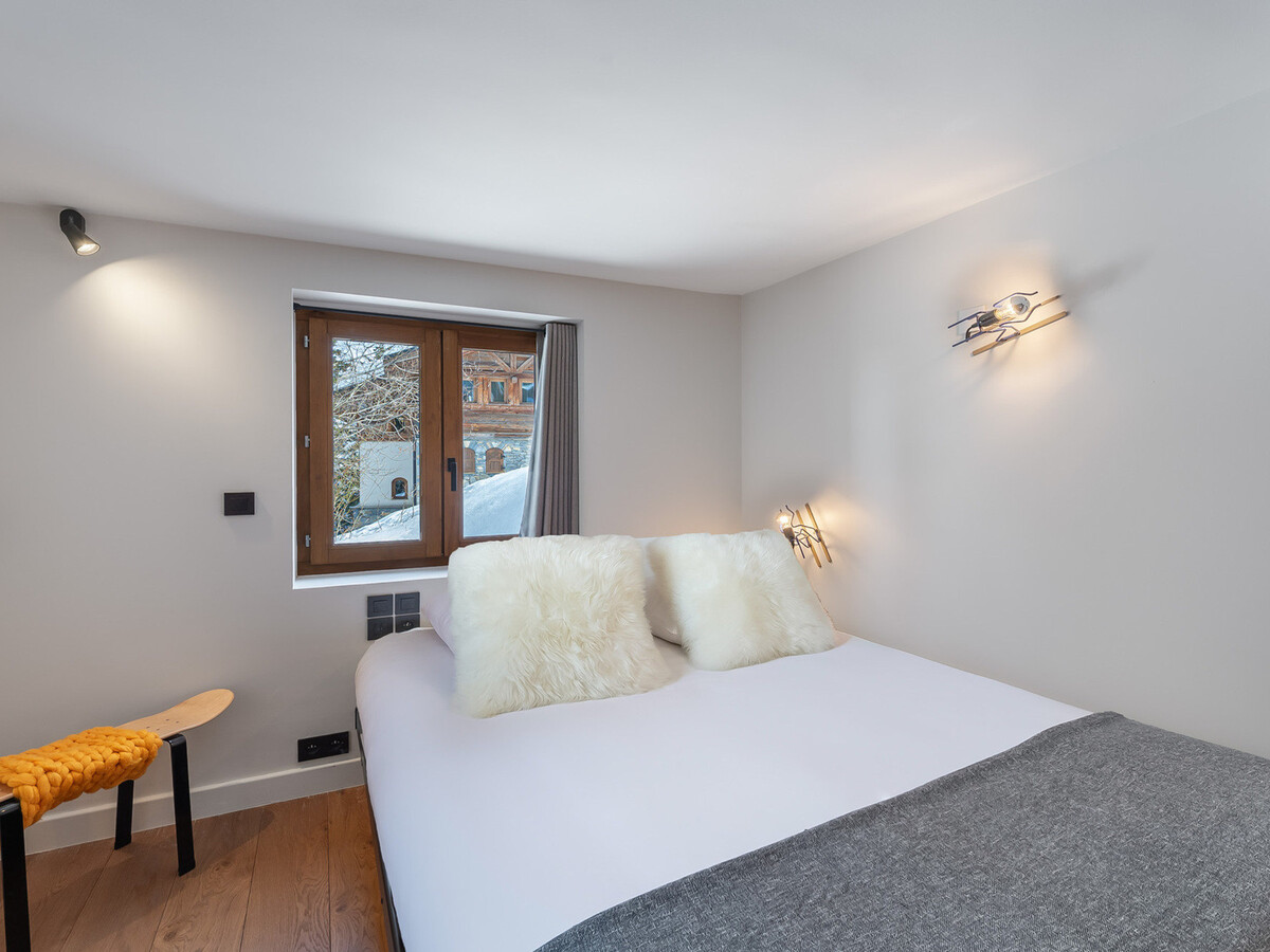 Triplex 4 chambres Courchevel 1850, cheminée et ski room - Photo 11