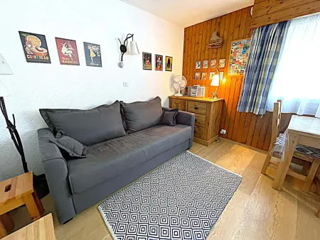 Studio 28m² Chamonix, accès direct aux pistes, parking : photo 2