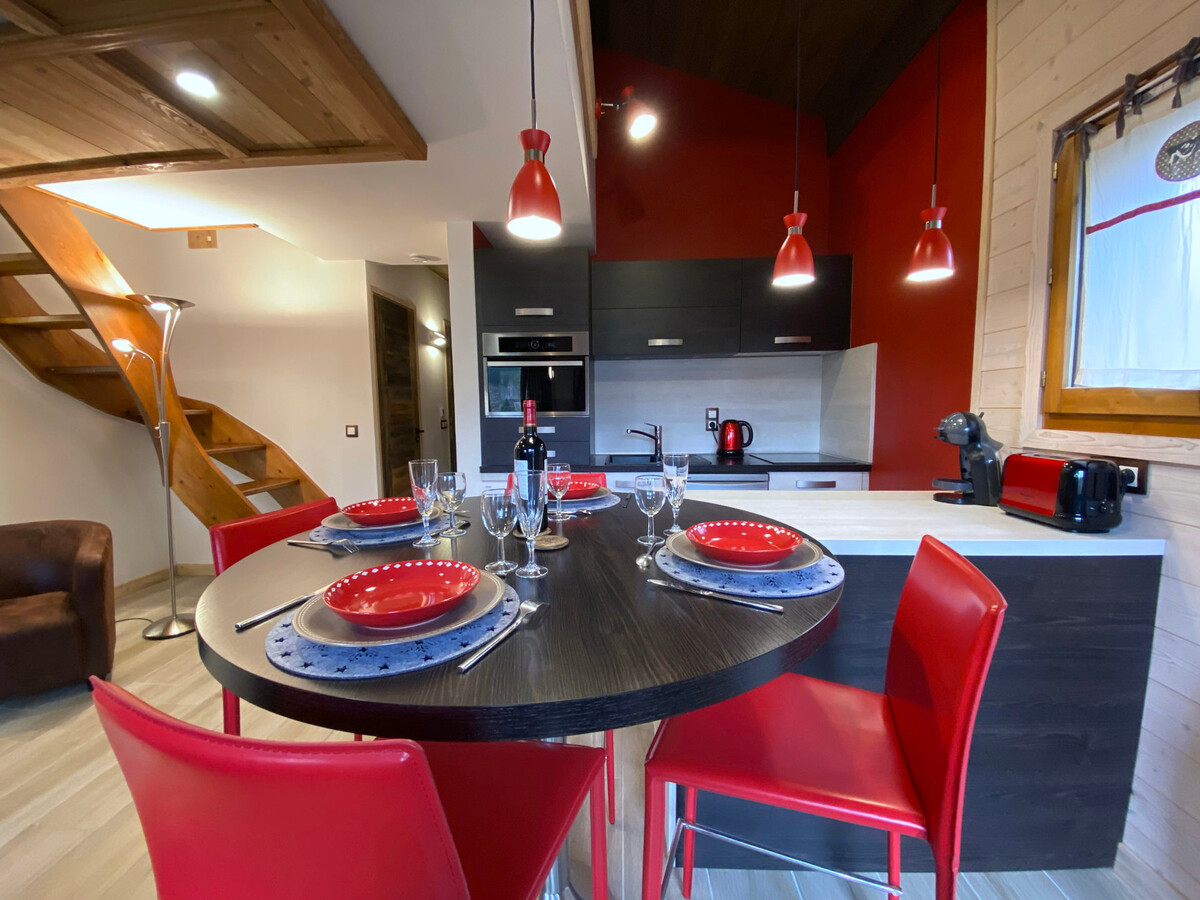 Duplex 45m² Chamonix, poêle à bois, vue Mont-Blanc - Photo 3