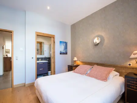 Appartement 3 chambres 108m² au centre de Chamonix : photo 9