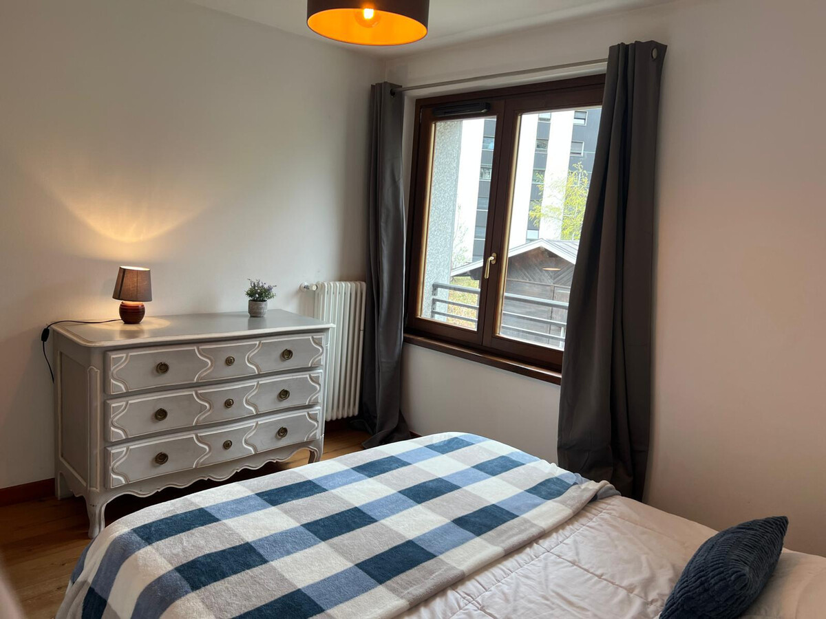 Appartement 64m² Chamonix, balcon Mont-Blanc, parking - Photo 10
