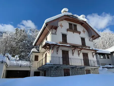 Appartement rénové 45m² vue Mont-Blanc, parking à Chamonix : photo 17
