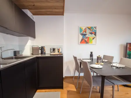 Appartement 35 m² avec balcon vue Brévent et parking à Chamonix : photo 10