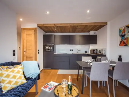 Appartement 35 m² avec balcon vue Brévent et parking à Chamonix : photo 15