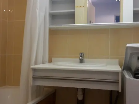 Appartement 4 pers. skis aux pieds, Les Menuires, balcon sud-ouest : photo 6
