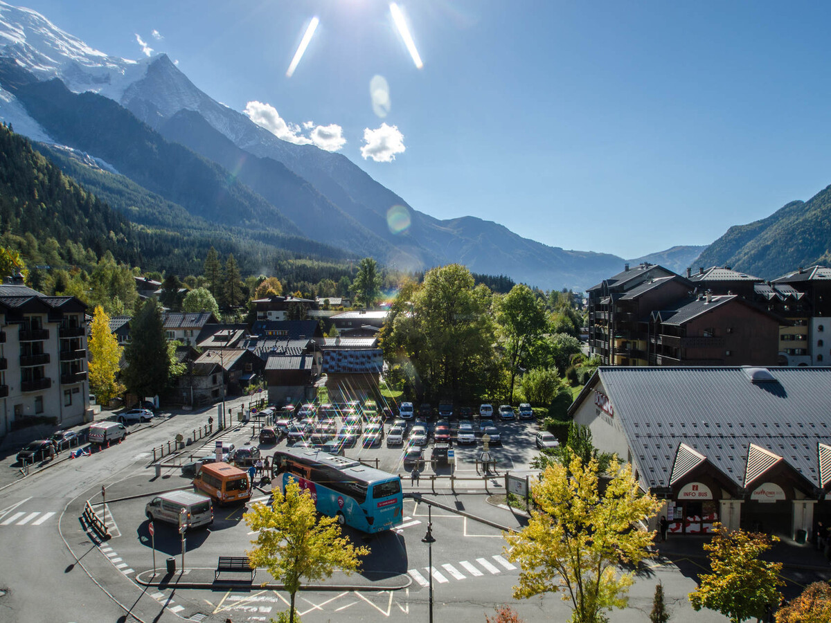 Appartement 28m² Chamonix Sud, balcon vue Mont-Blanc - Photo 4