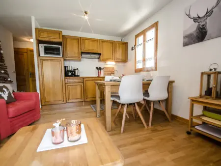 Appartement 3 étoiles 45m² avec balcon vue Brévent, Chamonix : photo 13