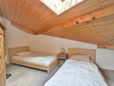 Appartement 6 pers au pied des pistes Pleney, balcon sud : photo 5