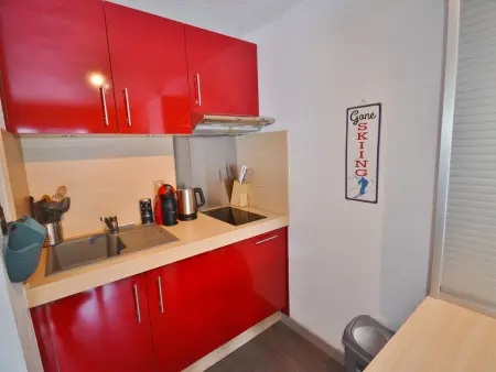 Studio 23m² Morzine, balcon sud, 500m téléphérique : photo 9