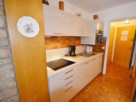Studio 33 m² centre Morzine, balcon sud, parking couvert : photo 9
