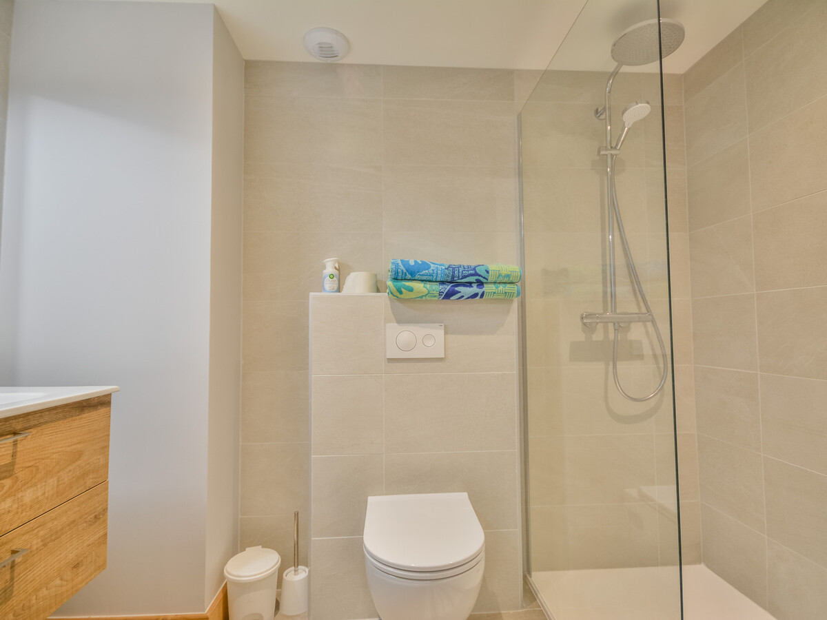 T3 Morzine avec jacuzzi privatif, 8 personnes - Photo 5