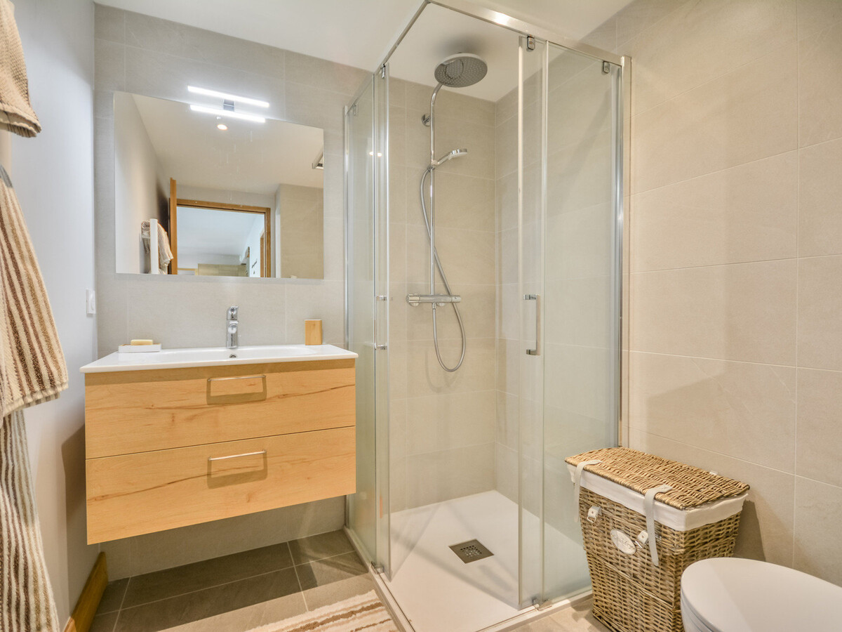 T3 Morzine avec jacuzzi privatif, 8 personnes - Photo 7