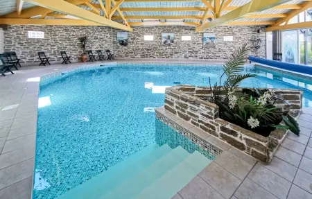 Mobil Home 4 personnes avec accès piscines chauffées : photo 8