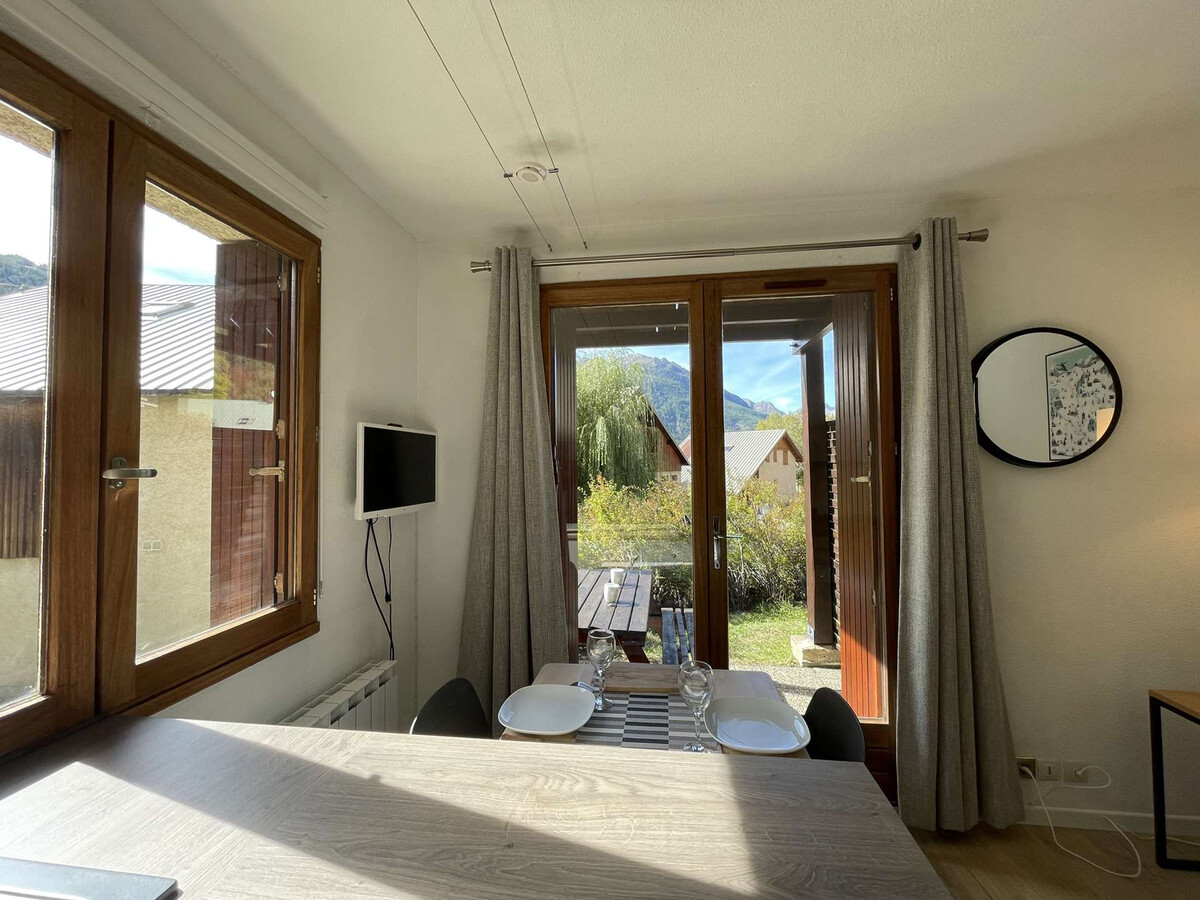 Appartement 2 pers. à Saint-Chaffrey, terrasse et casier à ski - Photo 8
