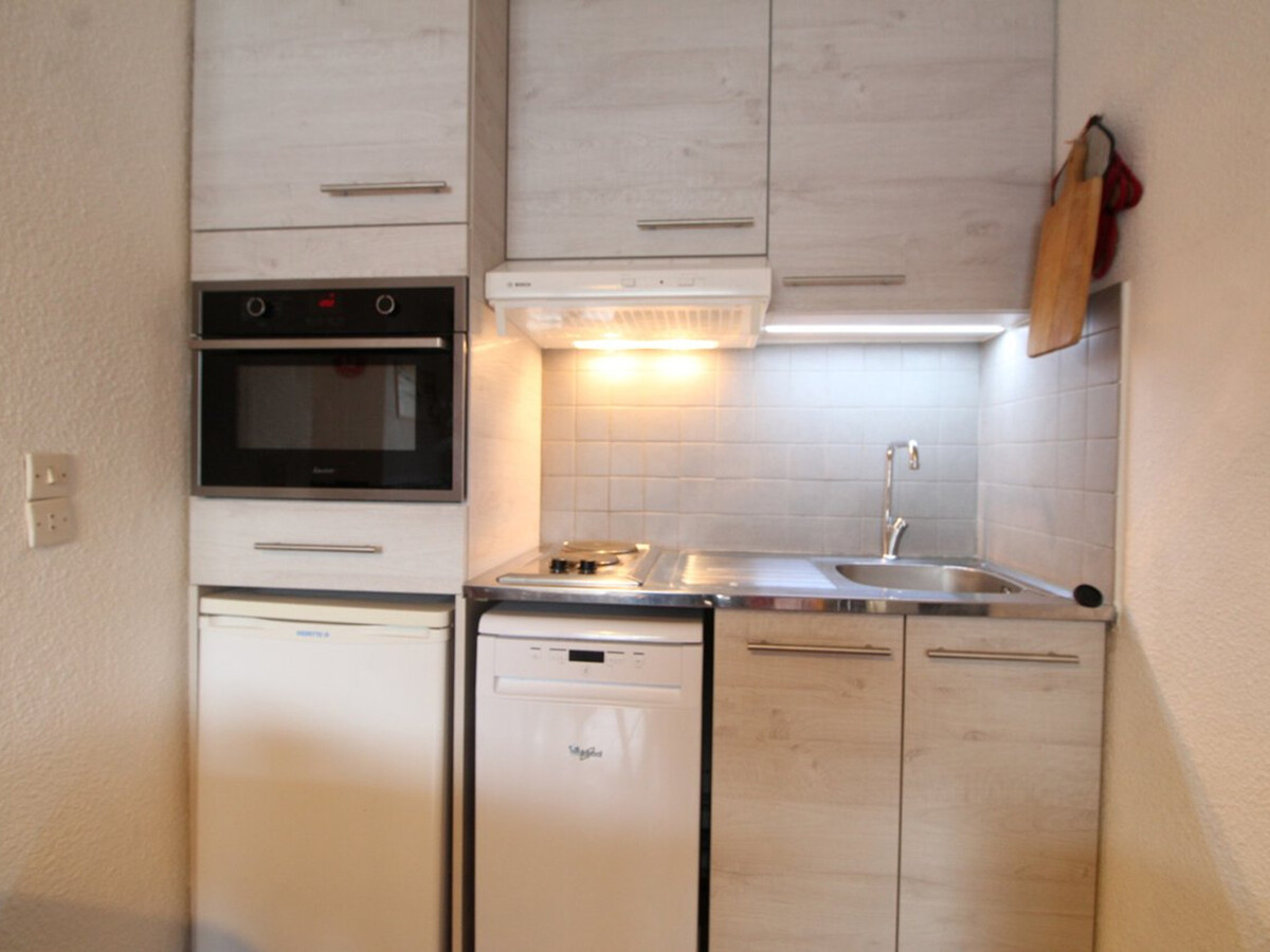 Appart 6 pers aux Carroz, balcon sud, 1 km des pistes - Photo 2