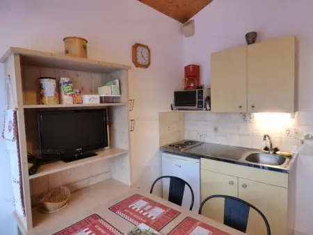 Studio 23m² vue pistes du Chinaillon, balcon sud-est : photo 3