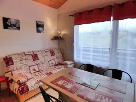 Studio 23m² vue pistes du Chinaillon, balcon sud-est : photo 6
